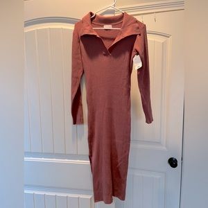 Pink Lily woman’s long sleeve fitted dress. New
